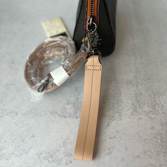 Sherpani Vibe Crossbody Bag - NEW - Picture 7 of 9